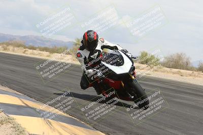 media/May-05-2025-Moto Forza (Mon) [[3c1838c5e5]]/2-B Group/Session 2 (Turn 7 Inside)/